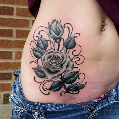 23 Hip/bum tattoo ideas 